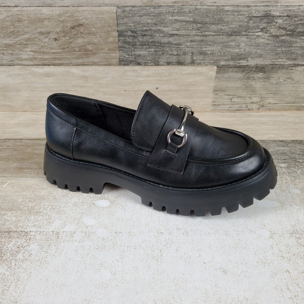 Call It Spring Clueless Womens Lug Sole Loafer Shoes Sz 9 Black Leather Slip On
